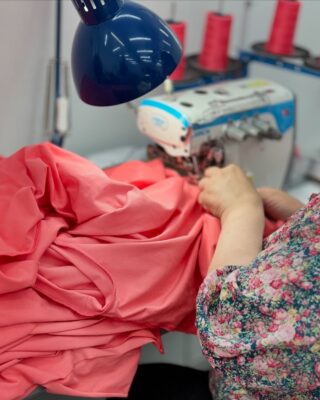 Công nhân may tại xưởng iGreen Tex Vietnam